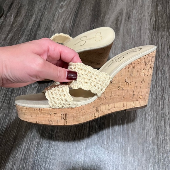 Jessica Simpson crochet wedges, size 9.5 - Picture 4 of 7